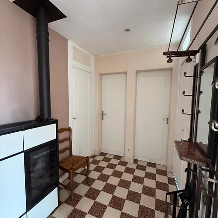 Vakantiehuis Maison Desclaude Avec Jardin
